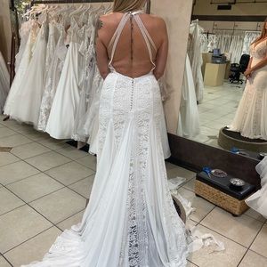 White lace wedding dress